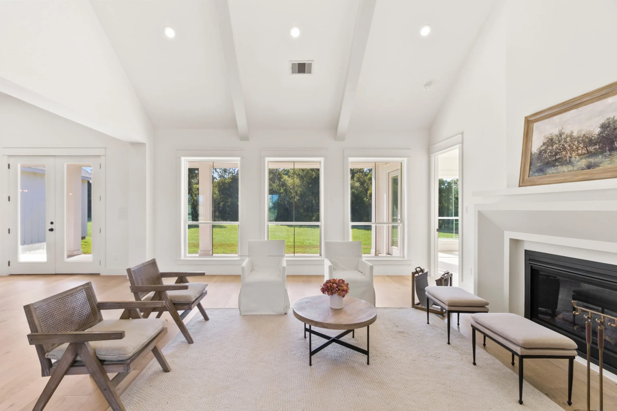 Residential listing interior proof image